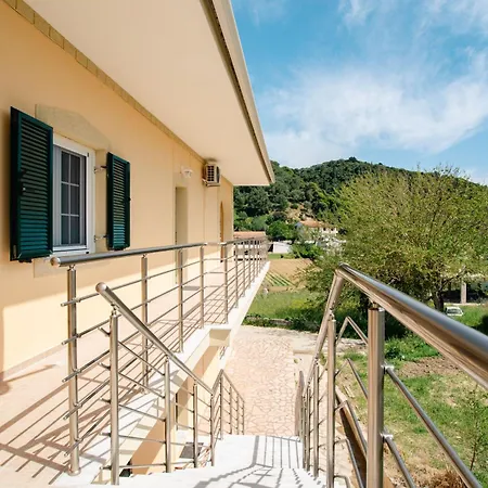 Giannis House 2 Виталадес