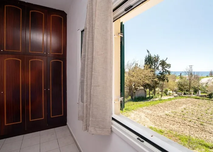 Giannis House 2